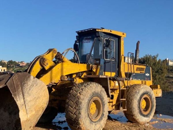 كوماتسو 380 ون 1990